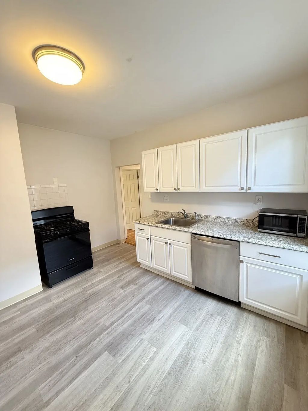 154 Stanwood St #3, Boston