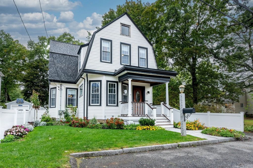 15 Mills Street, Dedham