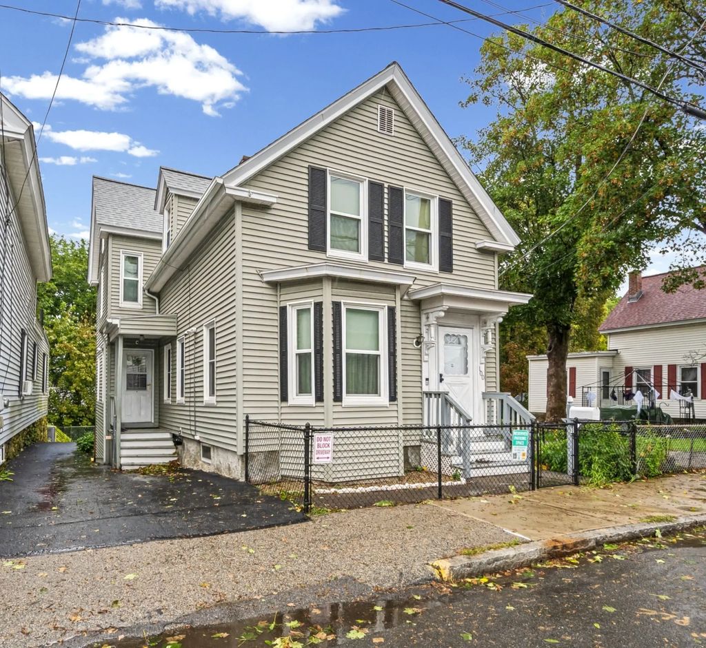 100 West St, Lowell