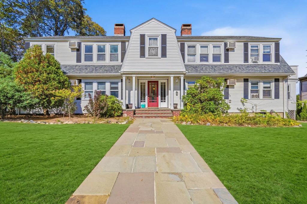 1145 Boylston St #3, Newton