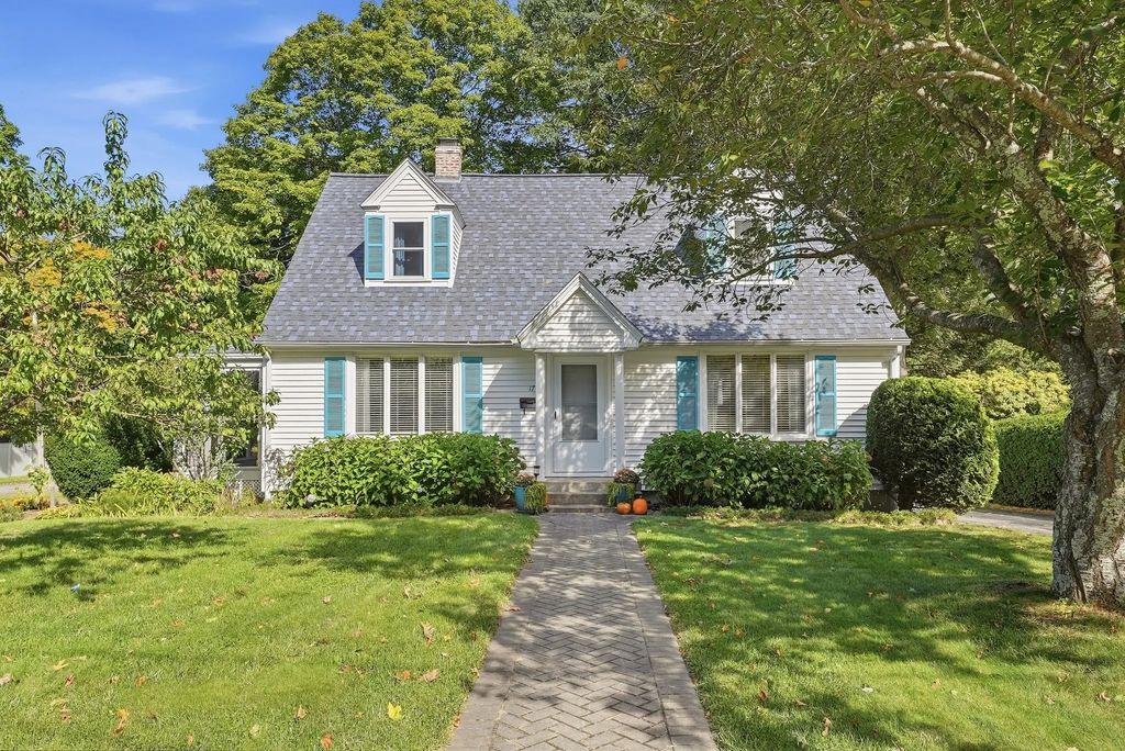 17 Smith St., Uxbridge