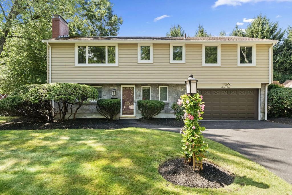 24 Styles Drive, Peabody
