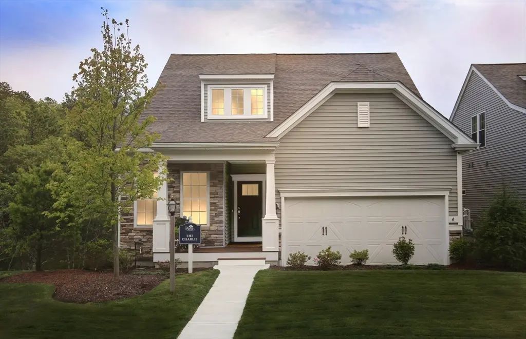14 Weathervane Drive #22, Walpole
