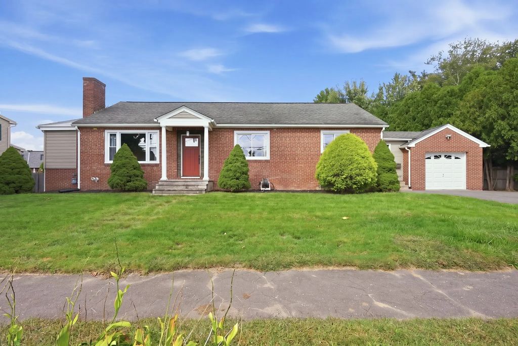 105 Edward St, Agawam
