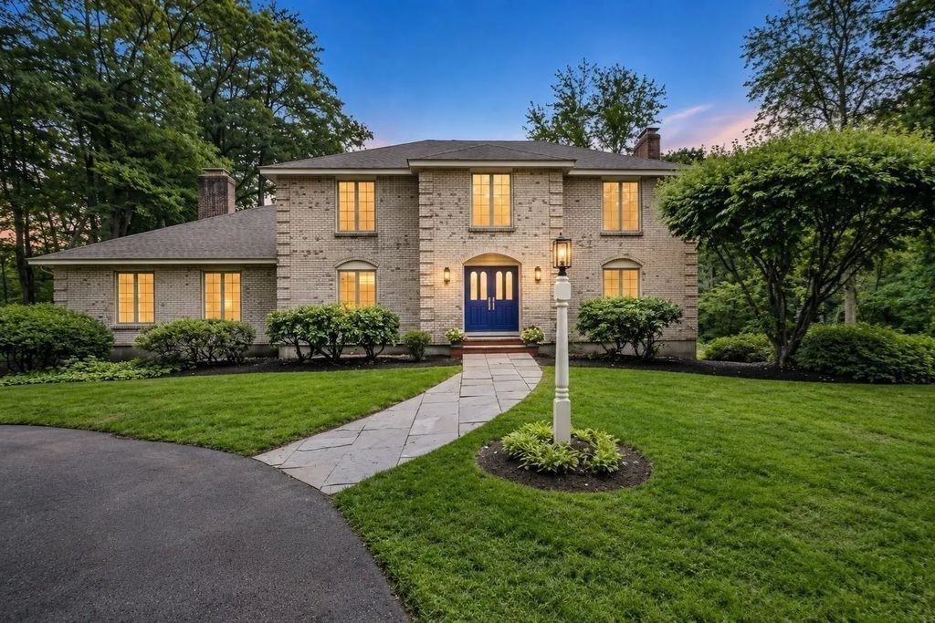 25 Laxfield Rd, Weston
