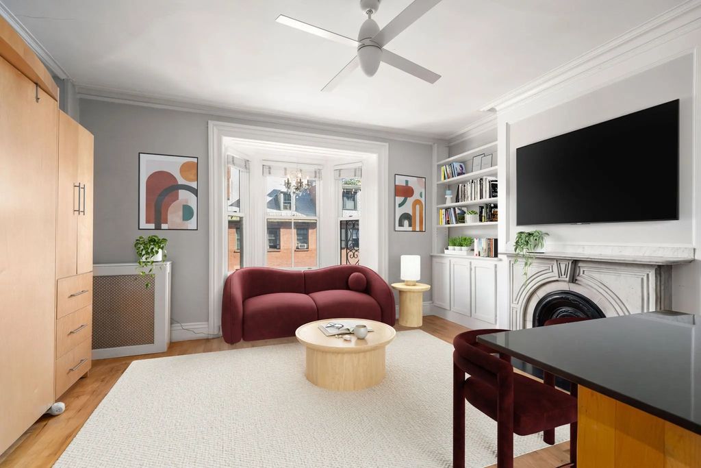 100 Charles St #4, Boston