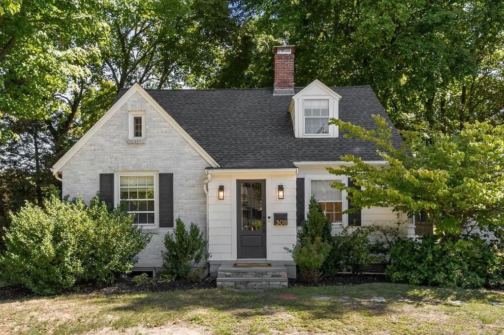 308 Webster Street, Needham