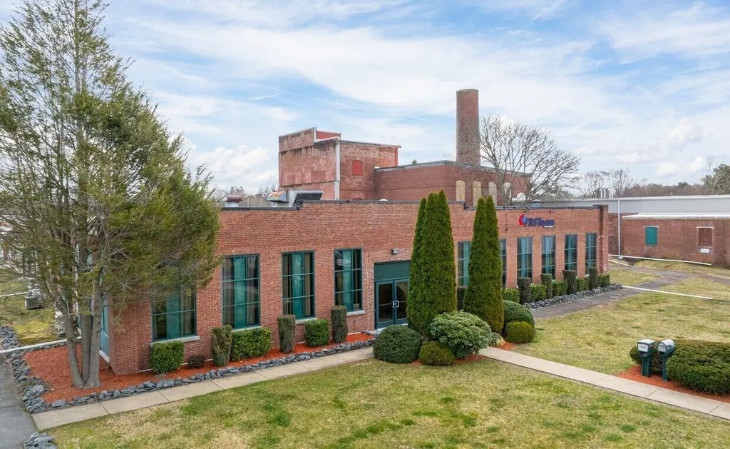 160 Middleboro Avenue #5, Taunton
