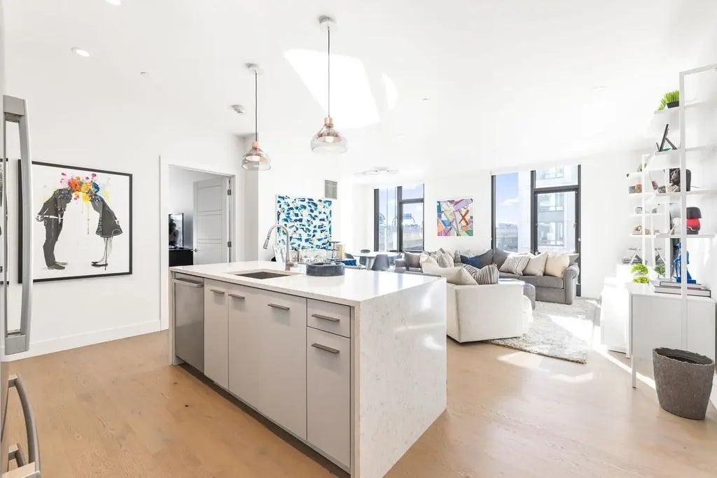 40 Traveler St #303, Boston