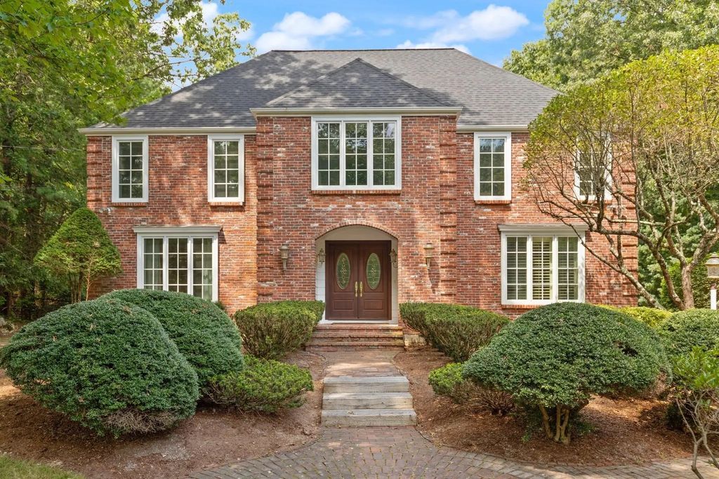 17 Mallard Dr, Sharon