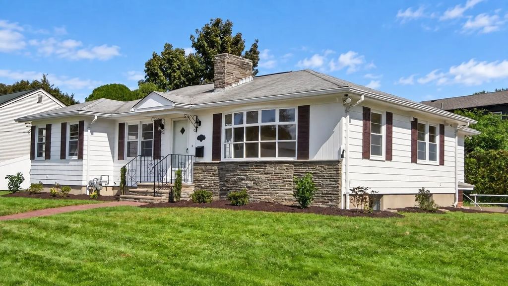 120 Homewood Ave, North Providence