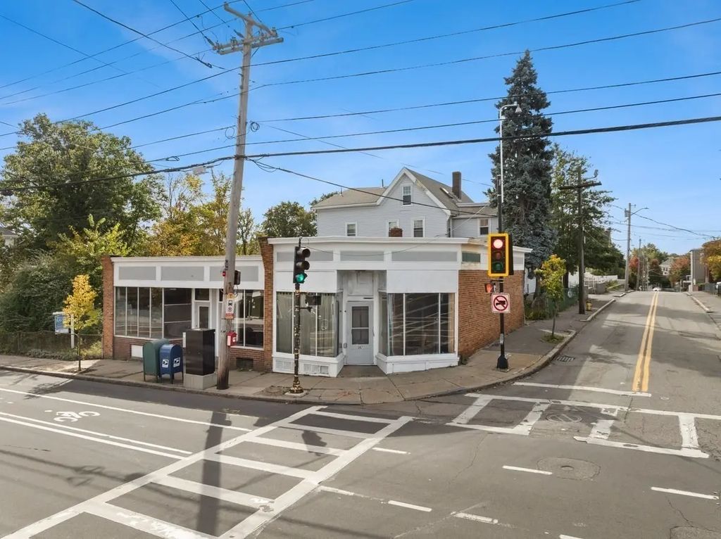 387 Washington St, Quincy
