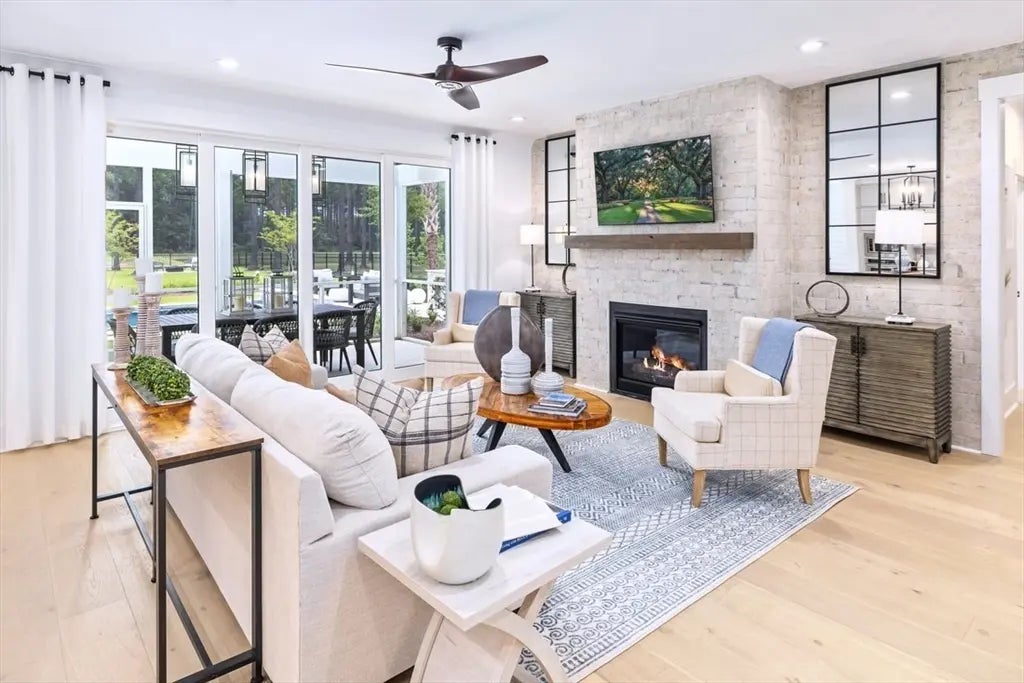 20 Owls Nest #9, Plymouth