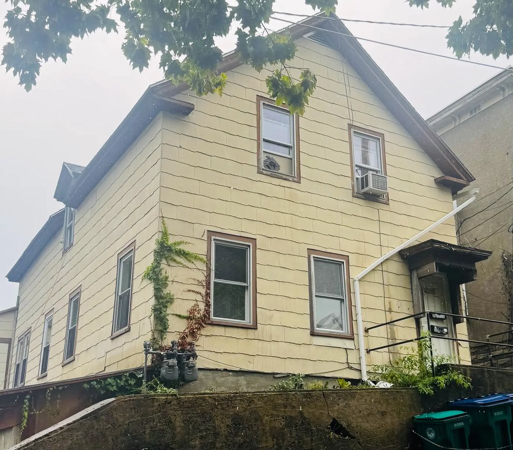 3 Lynn Street, Fitchburg
