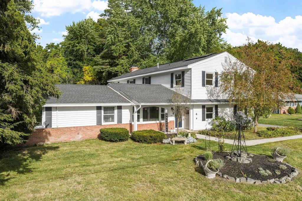 4 Derringer Rd, Chelmsford
