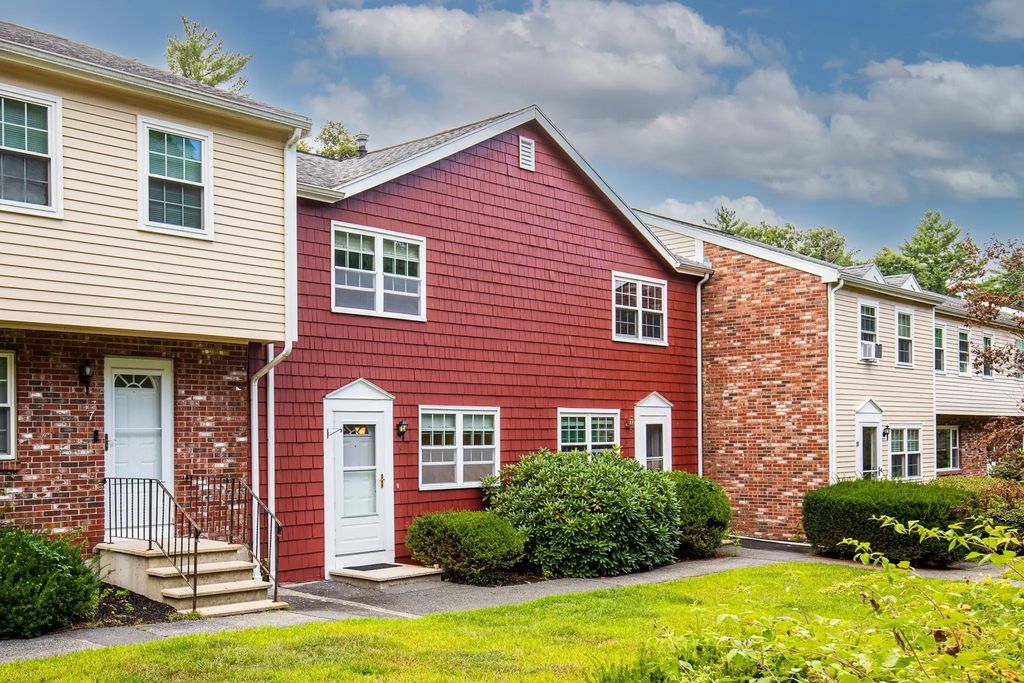 535 Haverhill #8, Rowley
