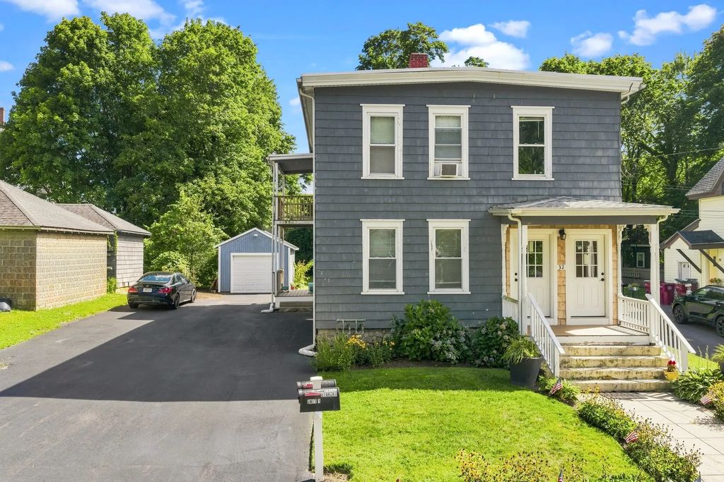32 Frank St, Middleboro
