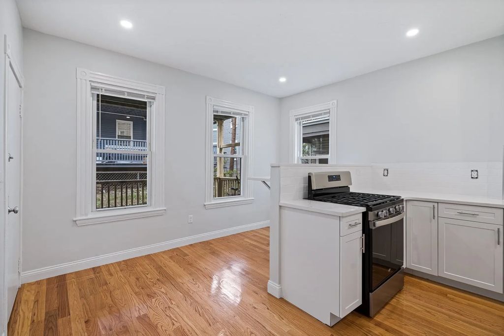 35 Newport Street #2, Boston