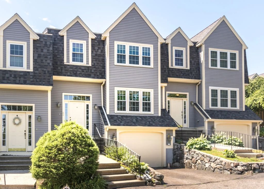 86 Worcester Lane #86, Waltham