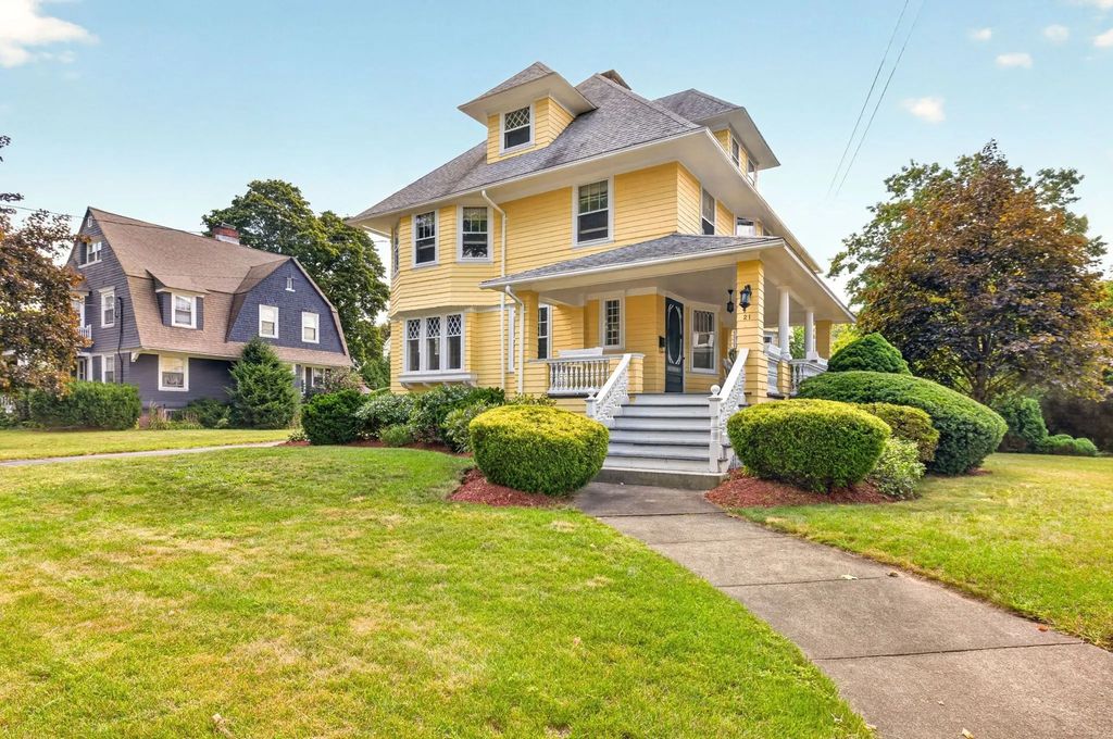 21 Grant St, North Attleboro