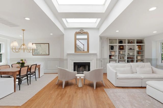 58 Gray St #3, Boston
