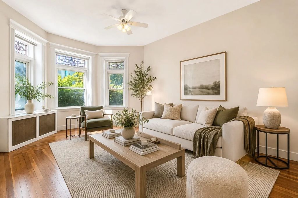 1109 Boylston St #4, Boston