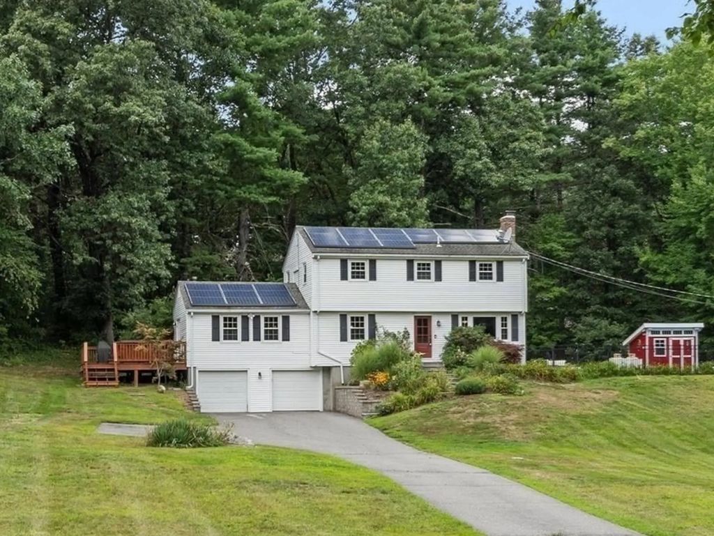 3 Eldridge Road, Harvard