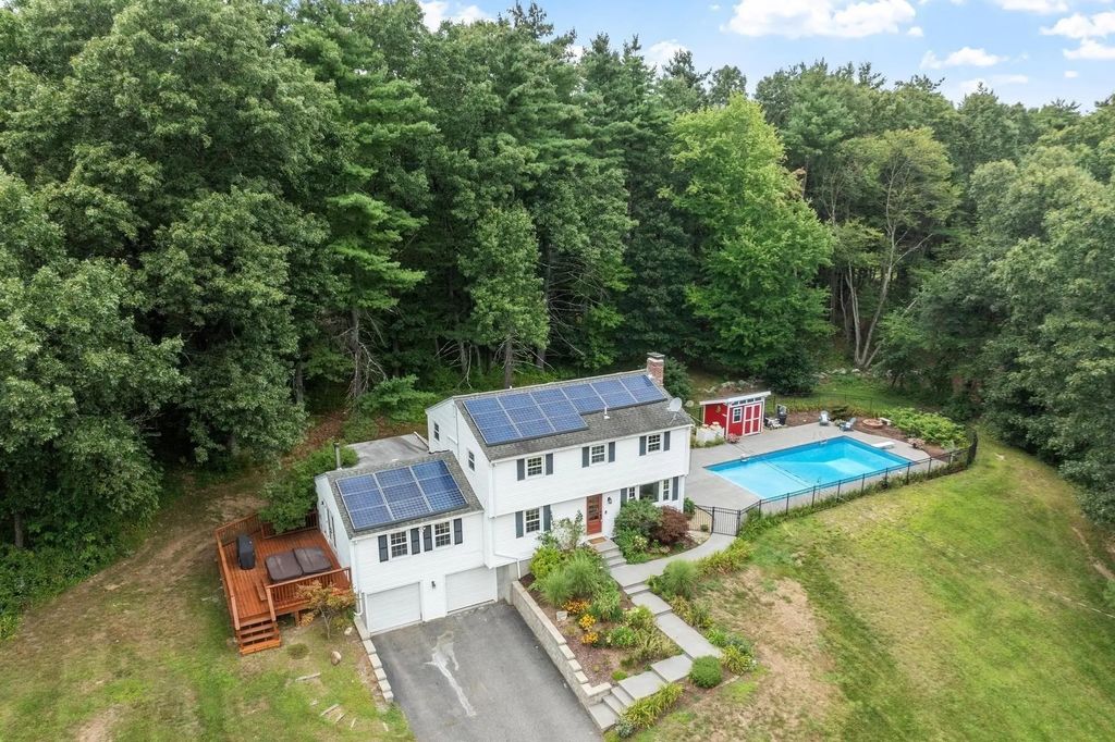 3 Eldridge Road, Harvard