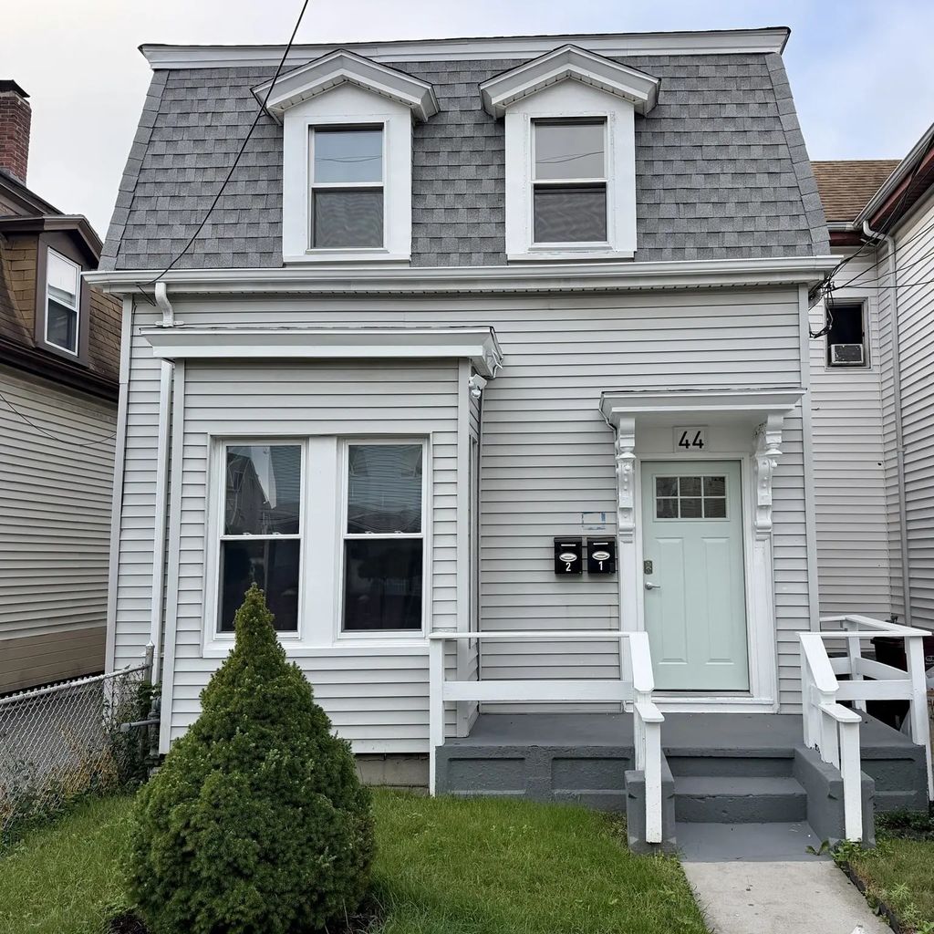 44 Everett Street #2, Everett