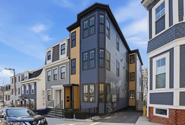 407 E 7th St #2, Boston