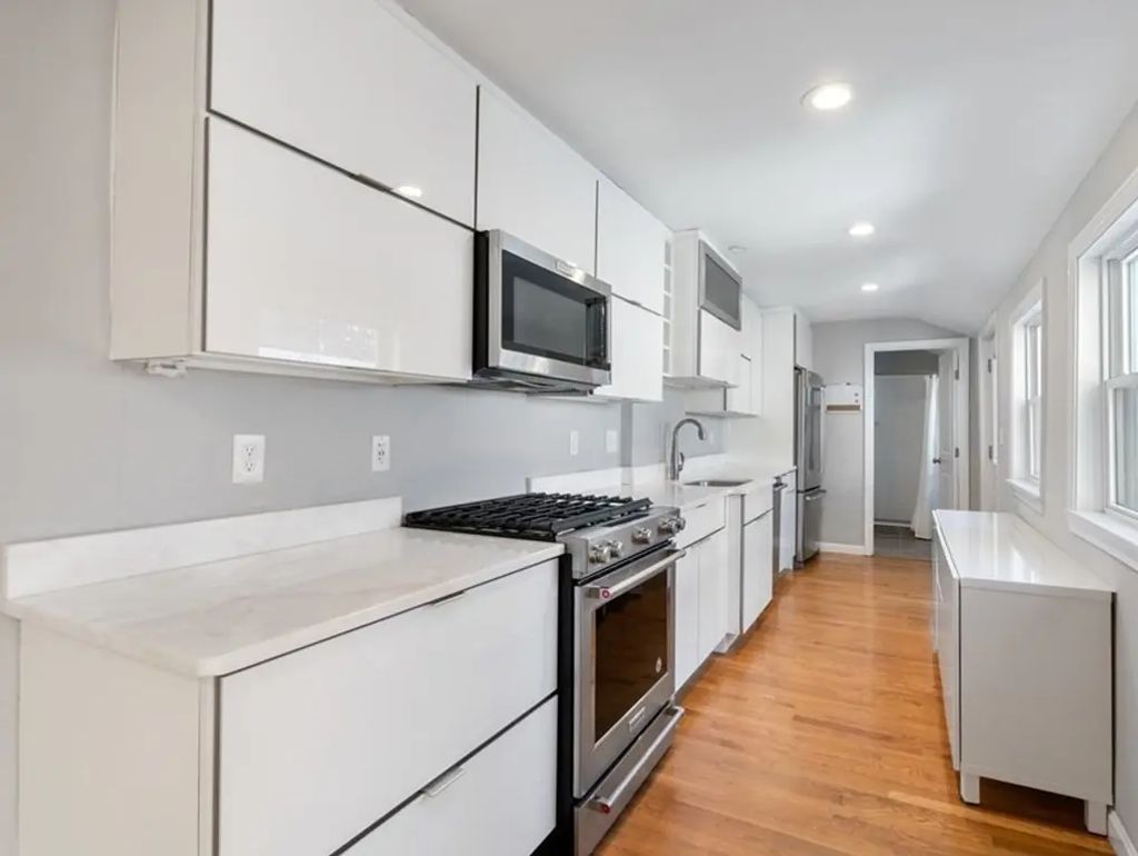 353 Sumner St #2, Boston