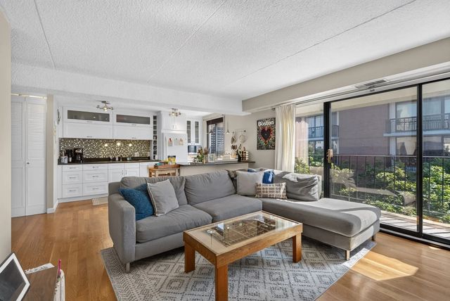 55 Sewall Ave #phb, Brookline