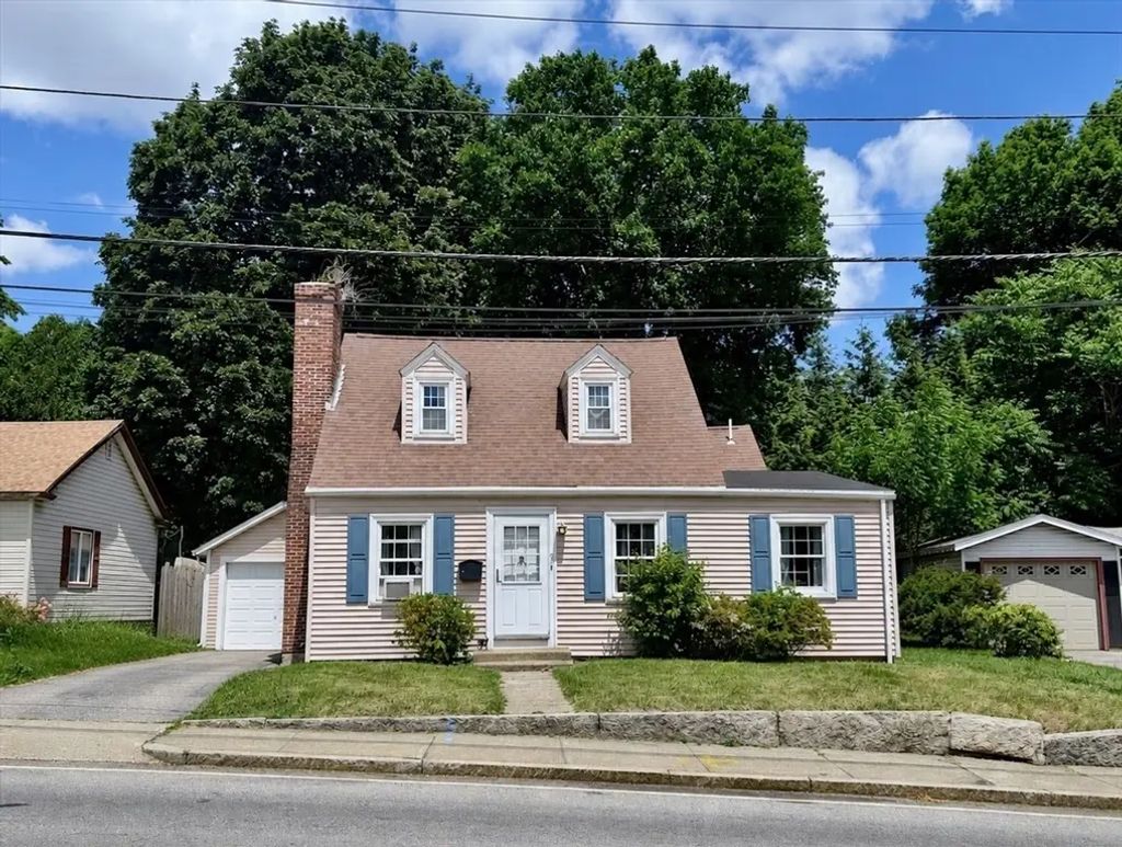 5 Canal St, Millbury