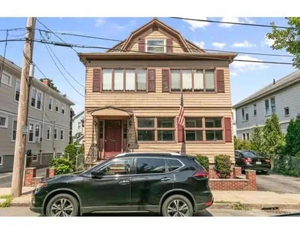41 Bailey Rd, Somerville