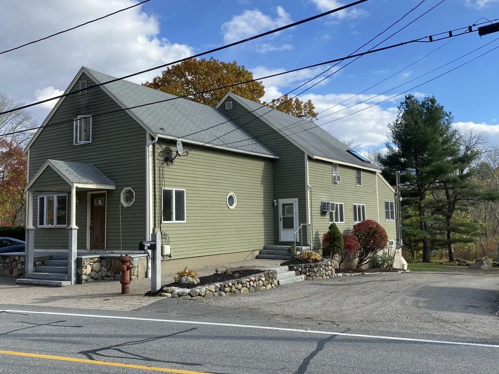 10 Marblehead St #2, North Reading