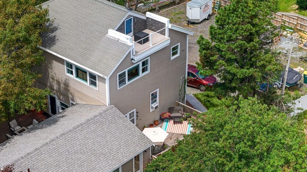 24 Mayflower Drive, Plymouth
