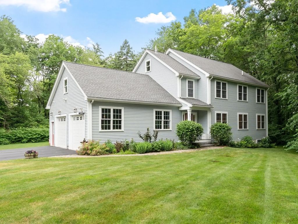 171 Depot Rd, Boxborough