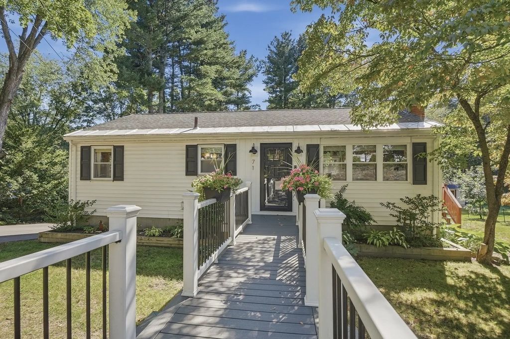 71 Causeway St, Hudson