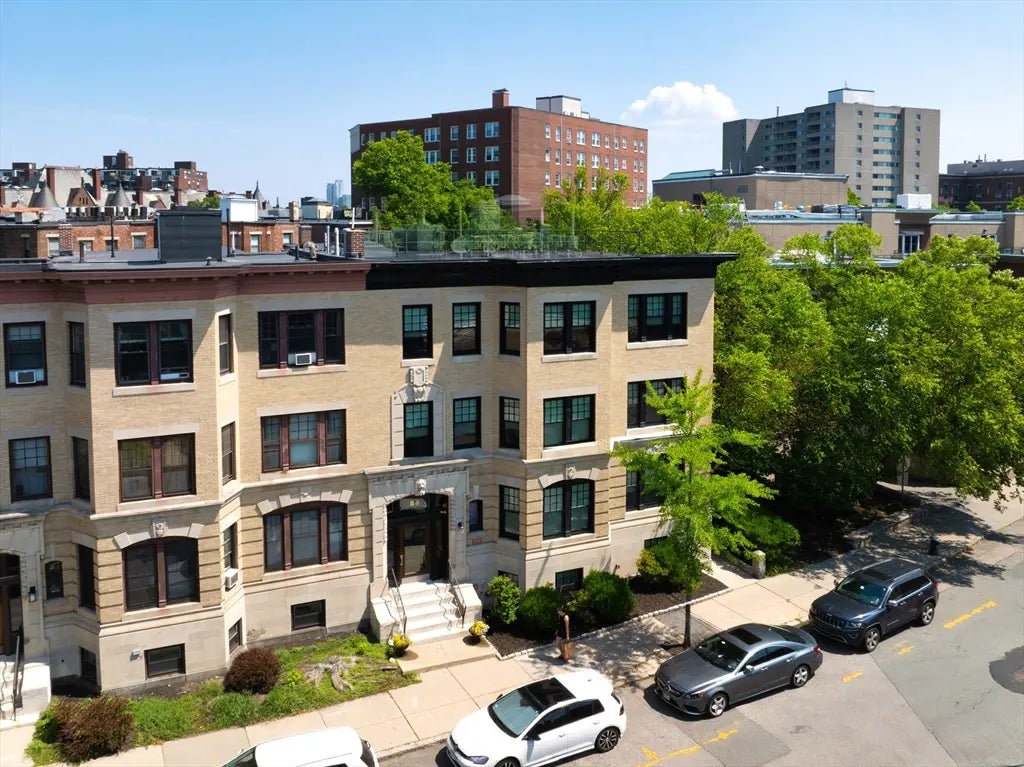 89 Marion Street, Brookline