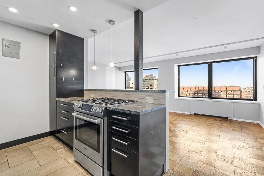 85 East India Row #10h, Boston