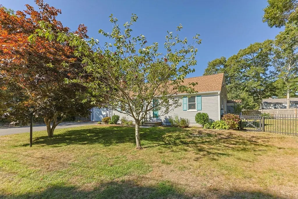 15 Captain Jud, Dennis