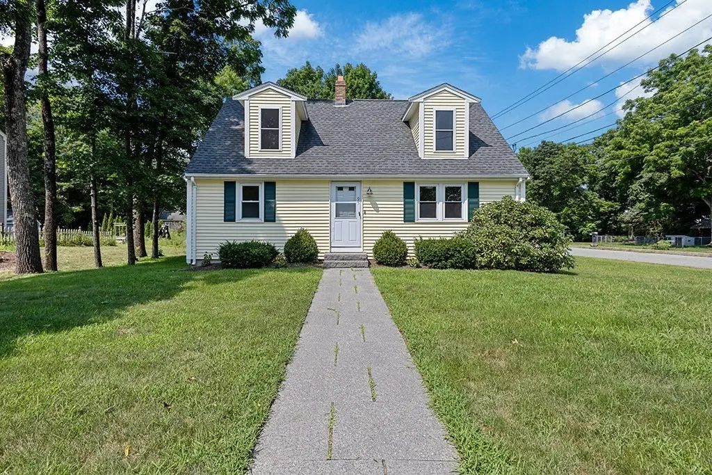 95 Franklin St, Wrentham