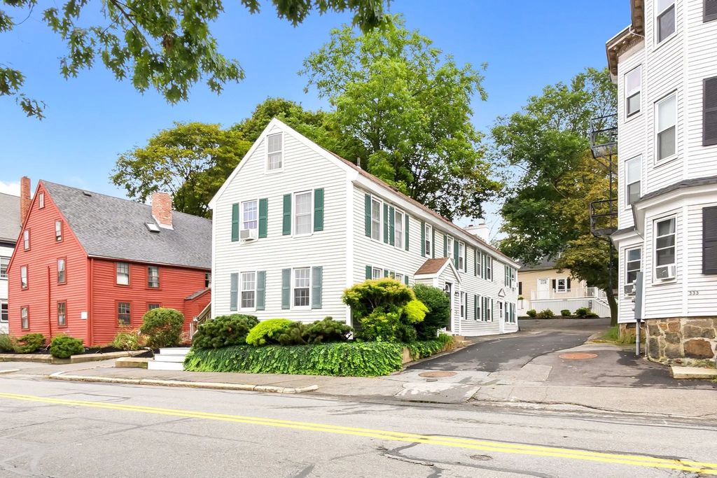 335 Cabot Street #1, Beverly
