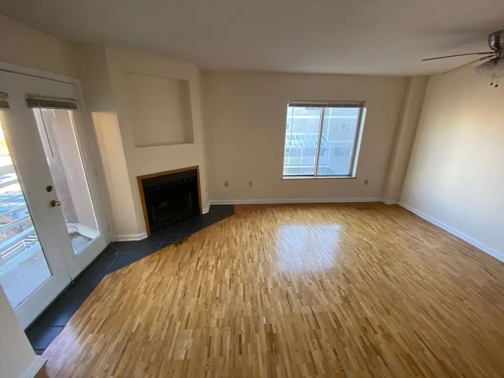 345 Franklin Street #302, Cambridge