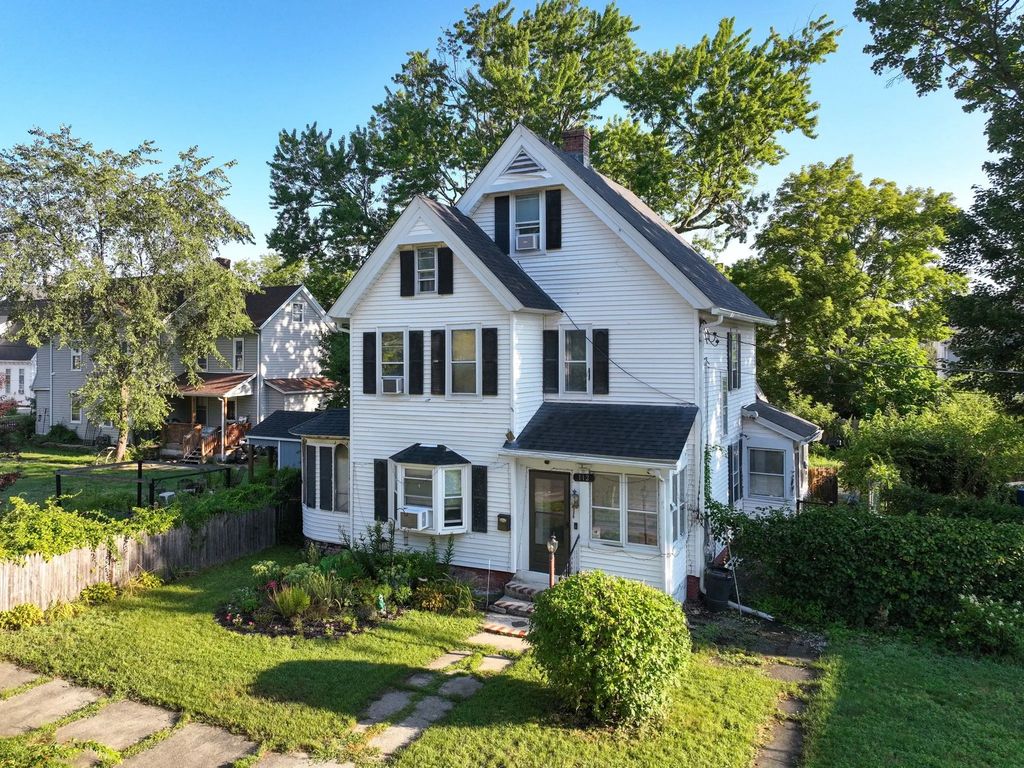 112 Hampshire St, Springfield