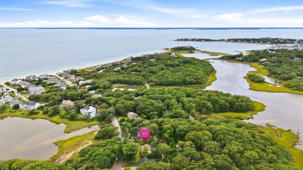 23 Santuit Rd, Falmouth