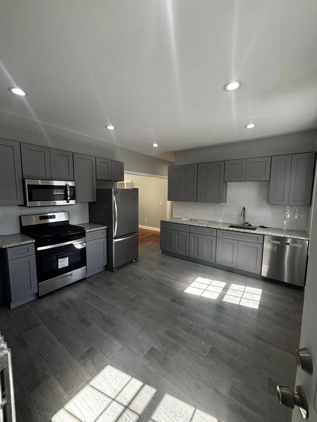 33 Wolcott #3, Boston