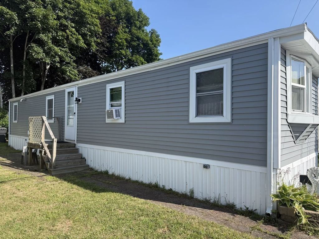 5 Sean Circle, Wareham