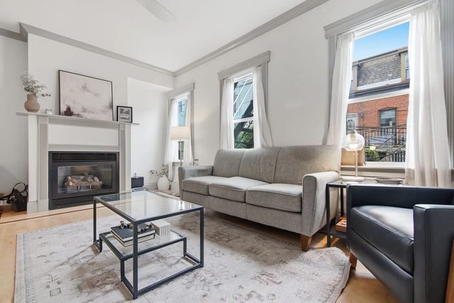 255 Gold St #2, Boston