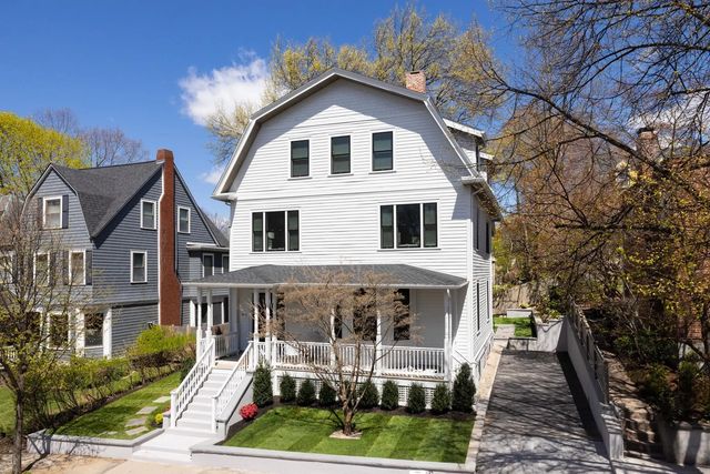 21 Kent Square #2, Brookline